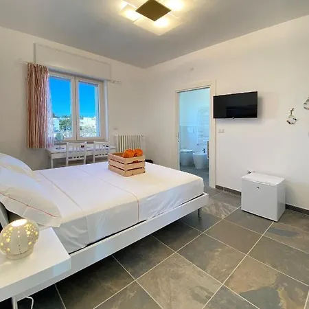 فندق مبيت وإفطار L'altra Lulia أوترانتو