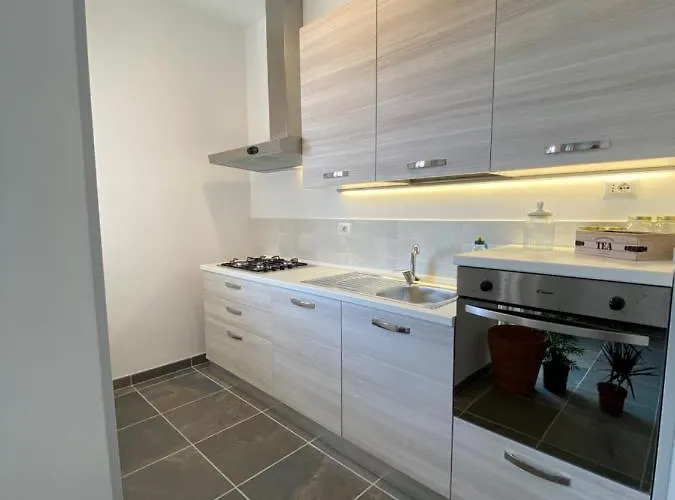 فندق مبيت وإفطار L'altra Lulia 3*