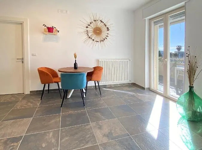 L'altra Lulia 3* أوترانتو