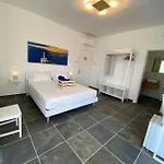 L'altra Lulia 3*