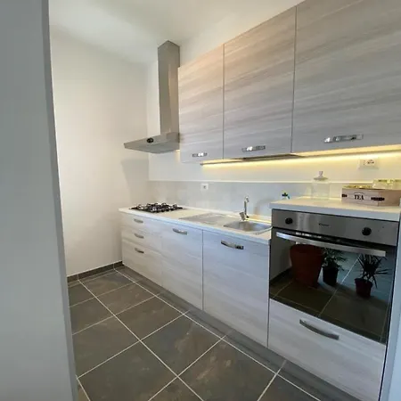 Oda ve Kahvaltı L'altra Lulia 3*